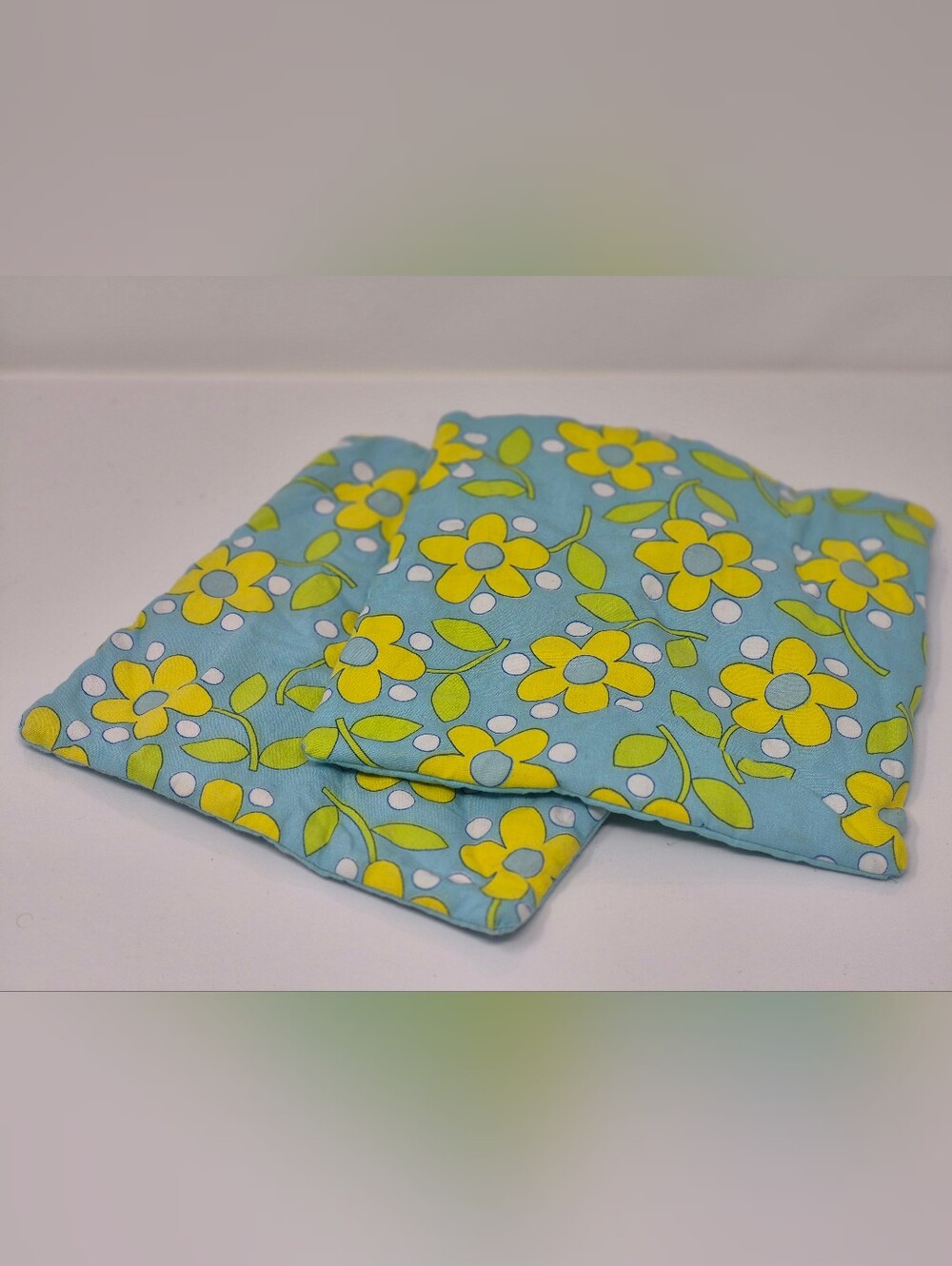 Retro Floral Pattern Fabric Trivet/Hot Pad